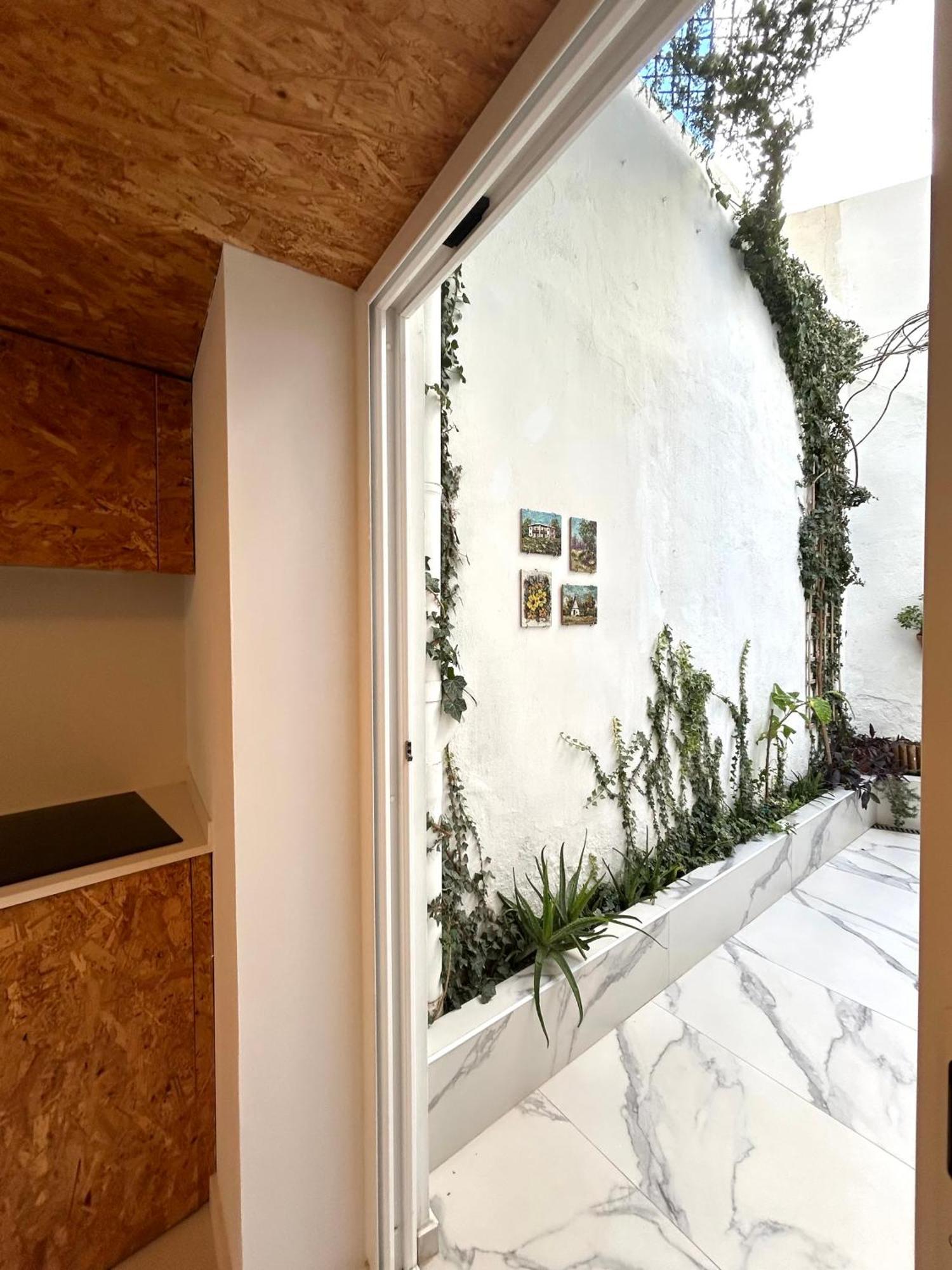 Loft Con Mucha Luz En El Centro Barrio Ruzafa Villa บาเลนเซีย ภายนอก รูปภาพ