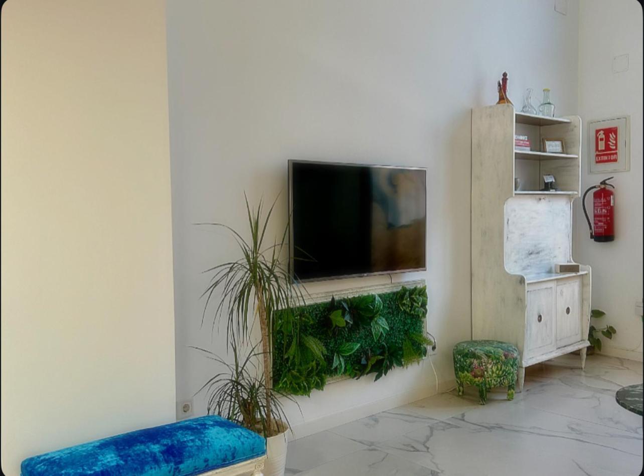 Loft Con Mucha Luz En El Centro Barrio Ruzafa Villa บาเลนเซีย ภายนอก รูปภาพ